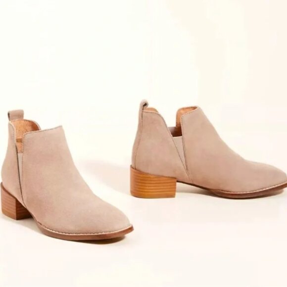 Anthropologie Seychelles Laila Suede Ankle Boots 7 - Picture 1 of 13